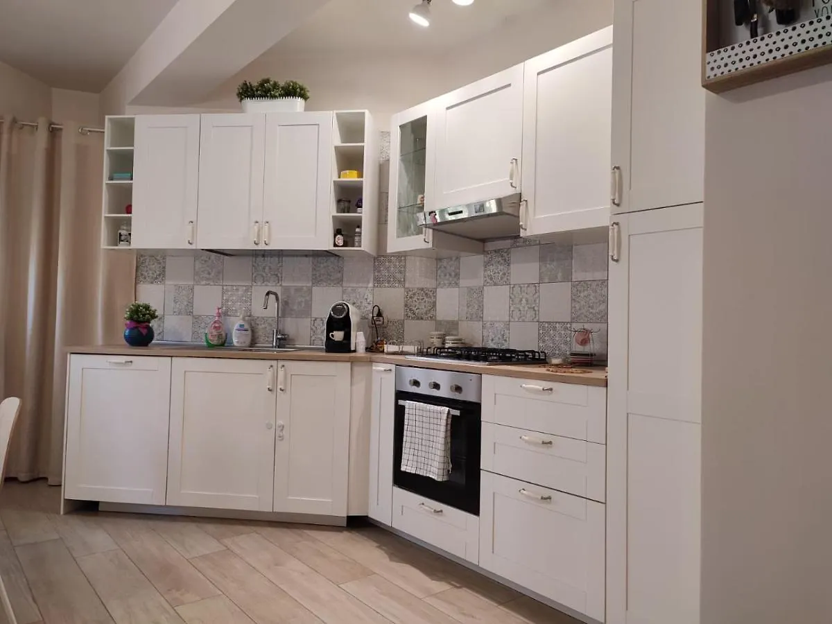 Lägenhet Appartamento Incantevole Con Parcheggio E Giardino Catania Italien